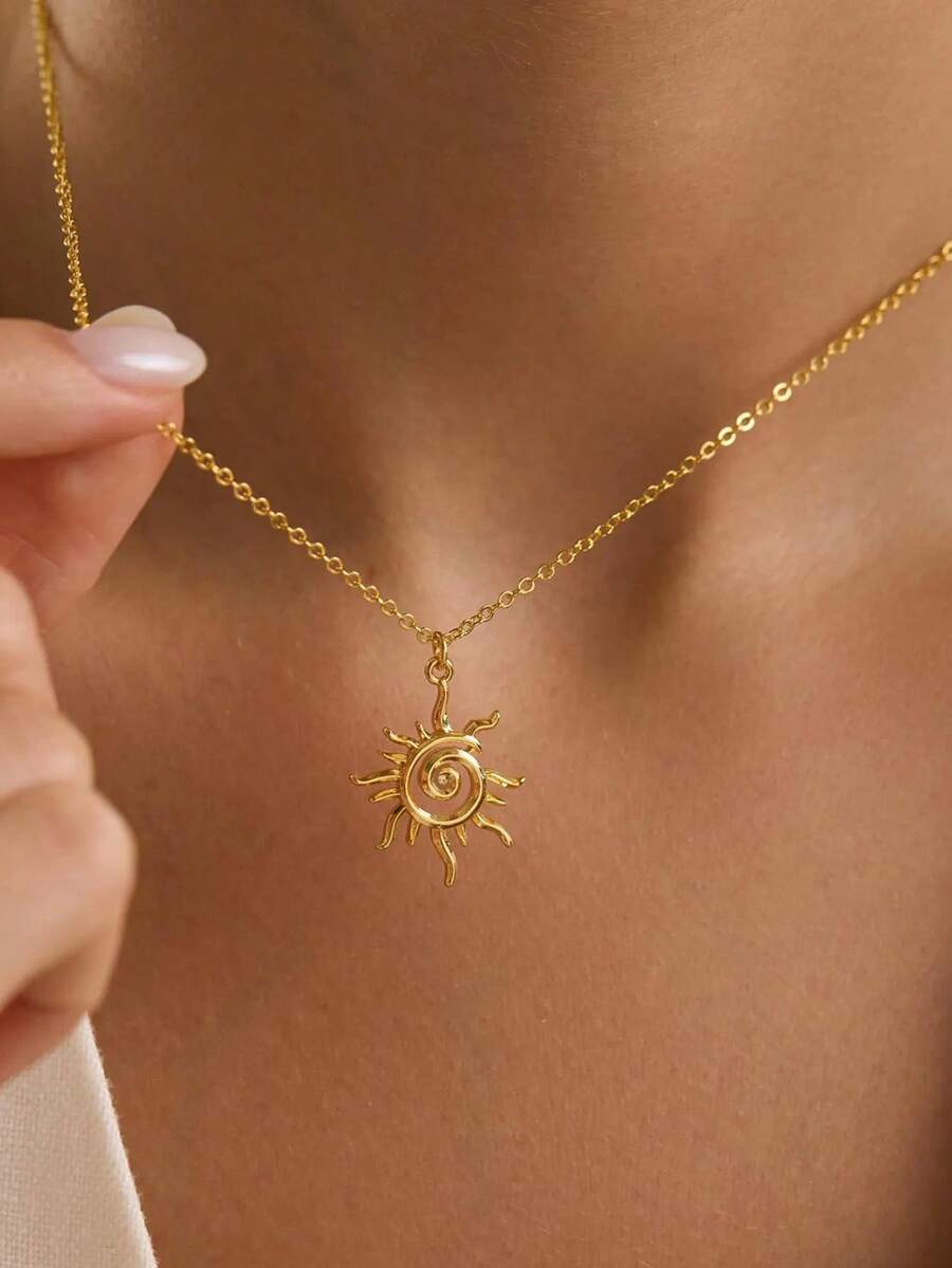 1pc Minimalist Sun Pendant Necklace, Gold Spiral Pendant Necklace, Jewelry Gift For Women, Summer Vacation